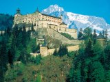Sightseeing Busausflüge zur Burg Hohenwerfen